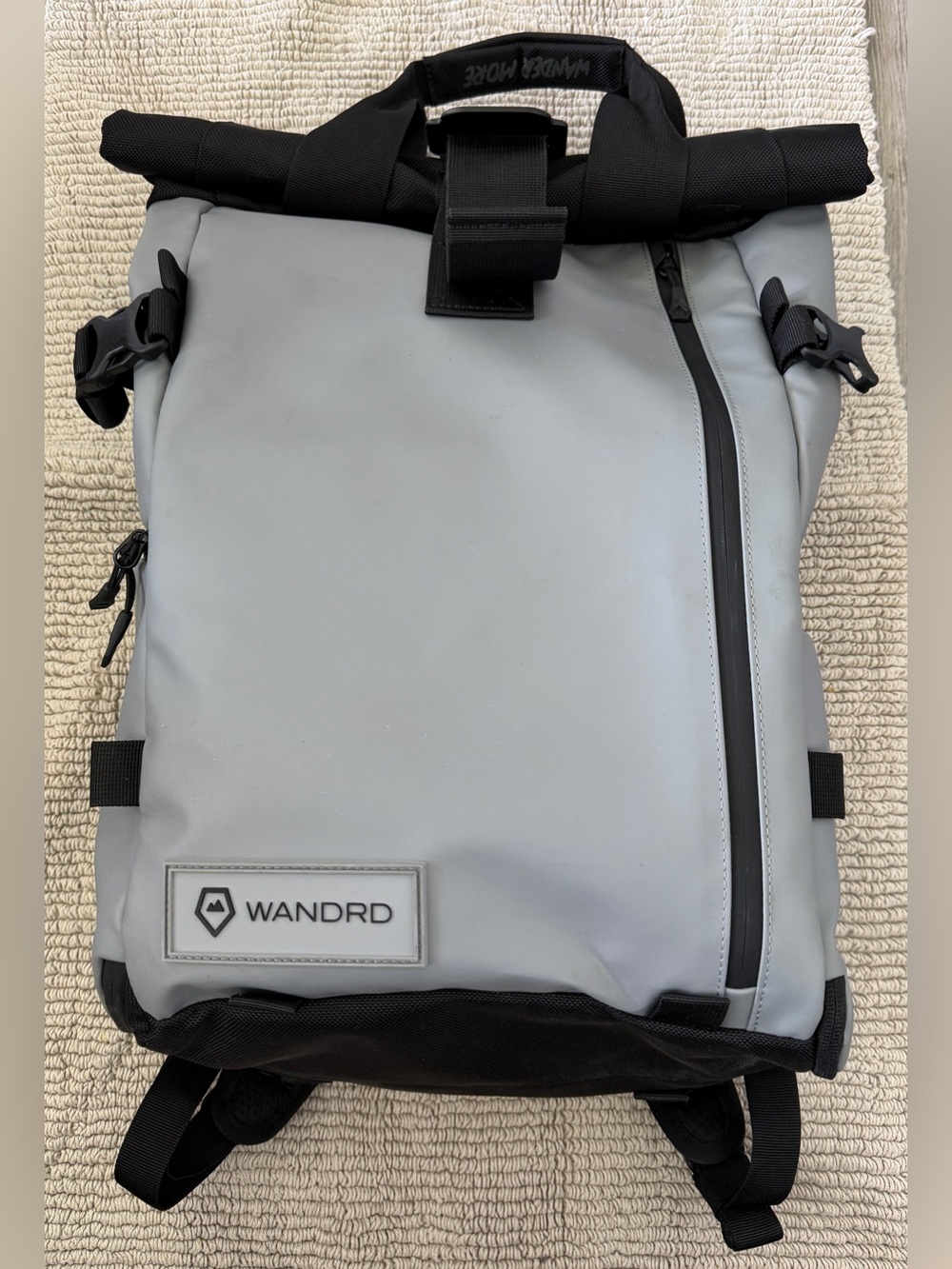 WANDRD PRVKE 21L V3 Backpack - Photography & Commuter Bag - Makalu Gray
